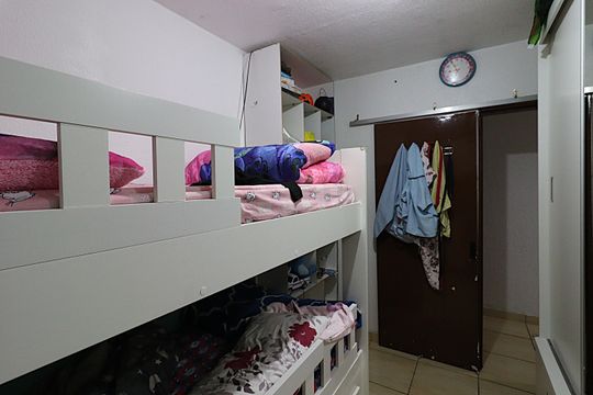 Quarto 1 de apartamento à venda com 3 quartos, 61m² em Jardim Sabará, Porto Alegre