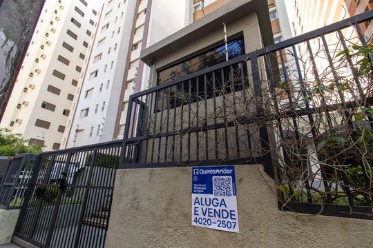 placa de apartamento para alugar com 1 quarto, 40m² em Centro, Campinas