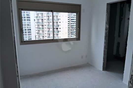 Apartamento à venda com 3 quartos, 150m² em Indianópolis, São Paulo