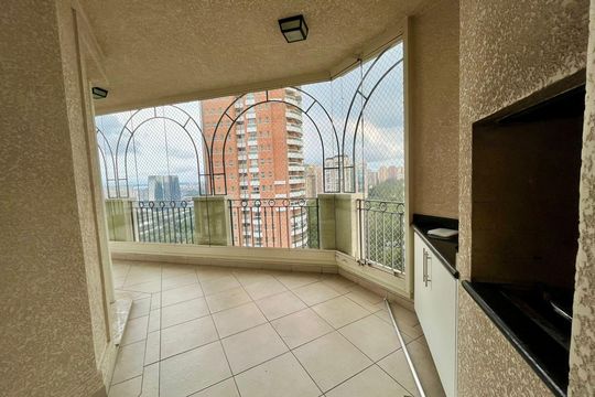 Sacada de apartamento para alugar com 4 quartos, 260m² em Jardim Fonte do Morumbi, São Paulo