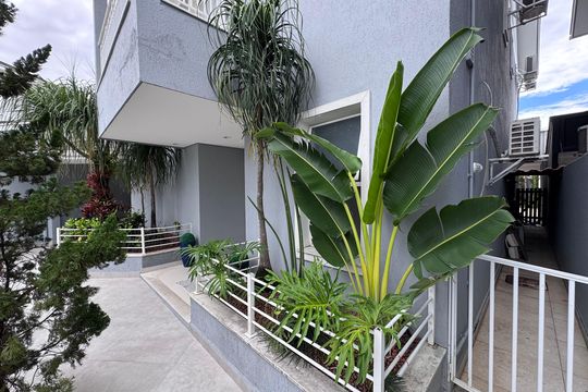 Área externa de casa de condomínio à venda com 5 quartos, 300m² em Recreio dos Bandeirantes, Rio de Janeiro