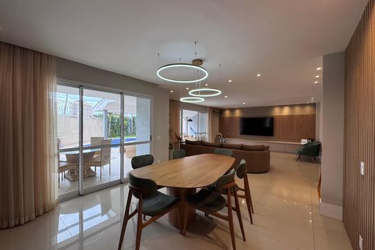 Casa de Condomínio à venda com 5 quartos, 300m² em Recreio dos Bandeirantes, Rio de Janeiro