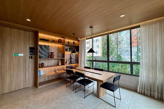 Coworking  de apartamento à venda com 3 quartos, 120m² em Santo Amaro, São Paulo