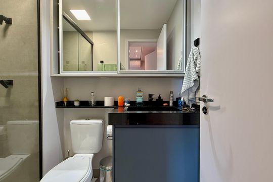 Banheiro Suíte 1 de apartamento à venda com 3 quartos, 120m² em Santo Amaro, São Paulo