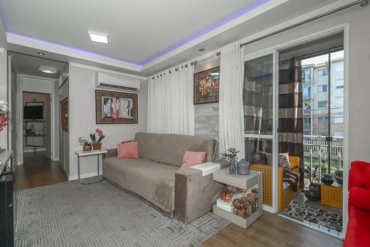 Apartamento à venda com 3 quartos, 69m² em Humaitá, Porto Alegre