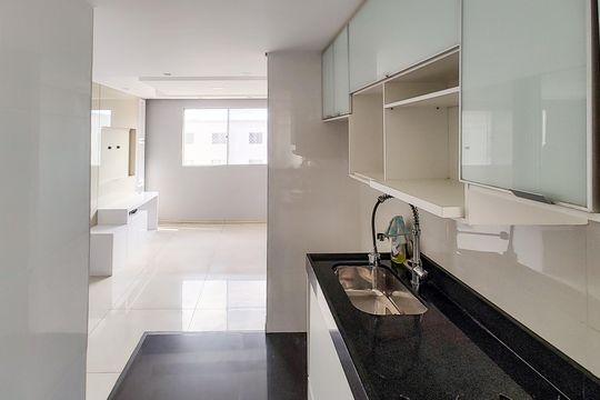 Apartamento à venda com 2 quartos, 43m² em Santa Amelia, Belo Horizonte