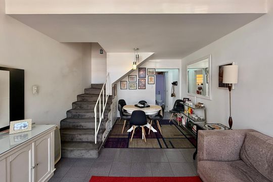 Sala de casa à venda com 3 quartos, 90m² em Jardim Aeroporto, São Paulo