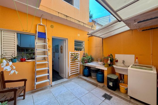 Área de Serviço/Quintal de casa à venda com 3 quartos, 90m² em Jardim Aeroporto, São Paulo