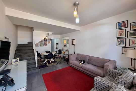 Sala  de casa à venda com 3 quartos, 90m² em Jardim Aeroporto, São Paulo