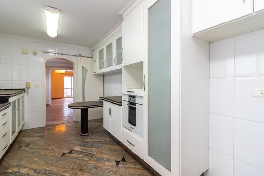 Cozinha de apartamento para alugar com 3 quartos, 267m² em Santana, São Paulo