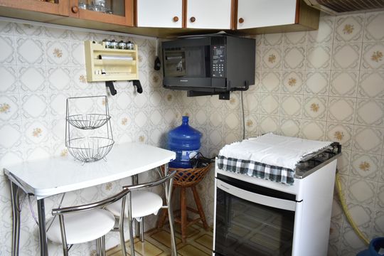 Cozinha de apartamento para alugar com 2 quartos, 57m² em Chácara Inglesa, São Paulo