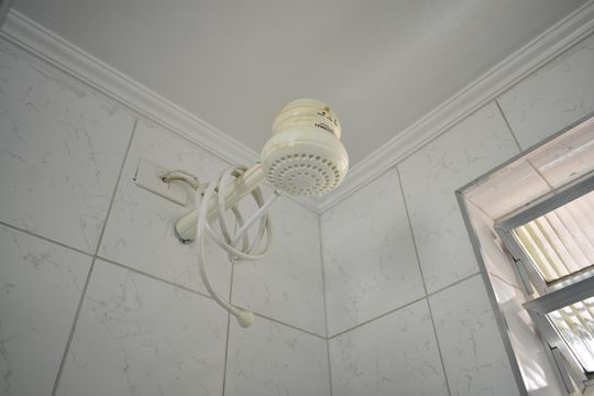 Banheiro de apartamento para alugar com 2 quartos, 57m² em Chácara Inglesa, São Paulo