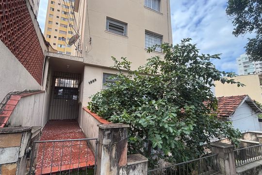 Fachada de apartamento para alugar com 2 quartos, 57m² em Chácara Inglesa, São Paulo