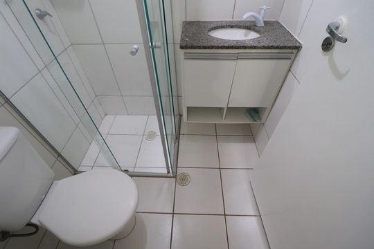 Banheiro  de apartamento para alugar com 2 quartos, 46m² em Jardim Paulistano, Ribeirão Preto