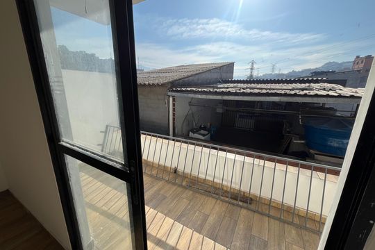 Sacada de casa para alugar com 1 quarto, 30m² em Conjunto Promorar Estrada da Parada, São Paulo
