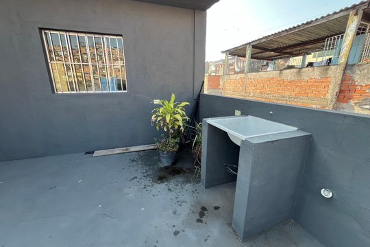 Área de Serviço de casa para alugar com 1 quarto, 30m² em Conjunto Promorar Estrada da Parada, São Paulo
