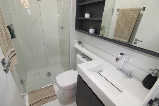 Banheiro  de apartamento à venda com 2 quartos, 37m² em Santana, São Paulo