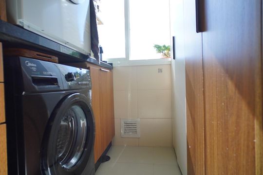 Área  de serviço  de apartamento à venda com 2 quartos, 106m² em Jardim Botânico, Porto Alegre