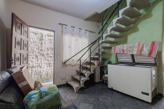 Sala 2 de casa para alugar com 2 quartos, 130m² em Jardim Miranda D’aviz, Mauá
