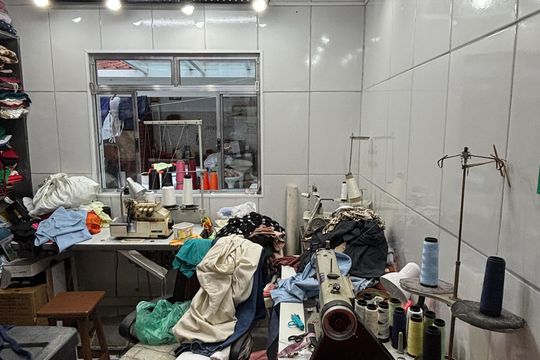Área de Serviço - Quarto Oficina de casa à venda com 3 quartos, 175m² em Vila Helena, Santo André