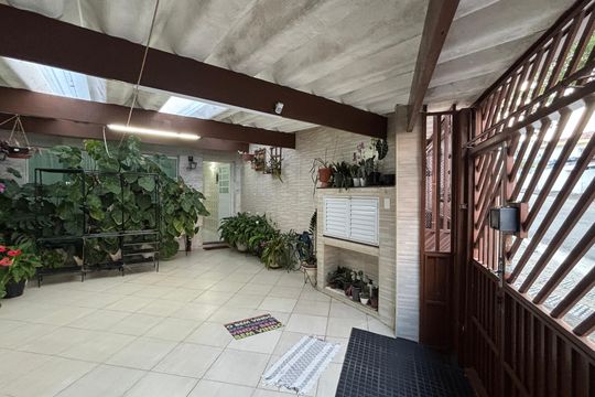 Garagem de casa à venda com 3 quartos, 175m² em Vila Helena, Santo André