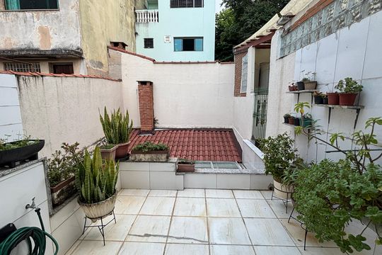 Quarto 2 Varanda de casa à venda com 3 quartos, 175m² em Vila Helena, Santo André