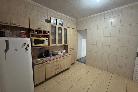 Cozinha de casa para alugar com 4 quartos, 125m² em Lajeado, Ferraz de Vasconcelos