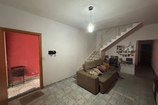 Sala de casa para alugar com 4 quartos, 125m² em Lajeado, Ferraz de Vasconcelos