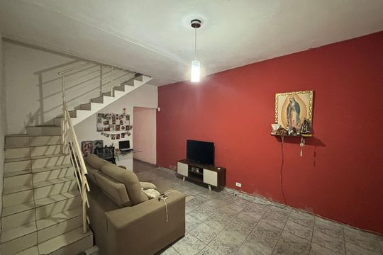 Casa para alugar com 4 quartos, 125m² em Lajeado, Ferraz de Vasconcelos