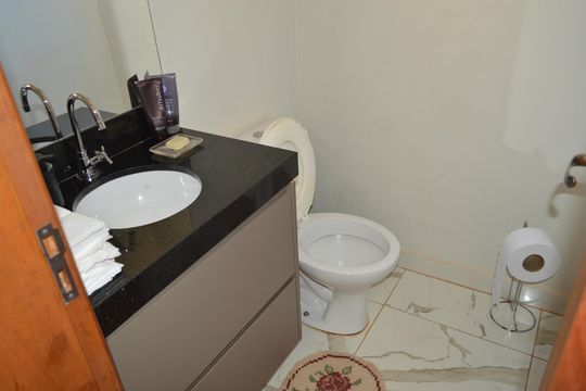 Lavabo de casa de condomínio para alugar com 3 quartos, 300m² em Bonfim Paulista, Ribeirão Preto