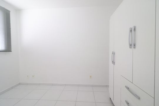 Quarto 02 de apartamento para alugar com 2 quartos, 52m² em São Jorge, Novo Hamburgo