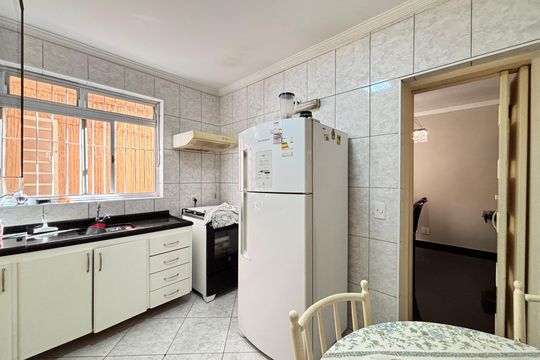 Cozinha de casa à venda com 3 quartos, 180m² em Vila Olímpia, São Paulo