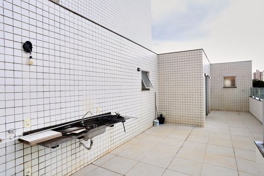 Cobertura de apartamento à venda com 2 quartos, 158m² em Sagrada Família, Belo Horizonte