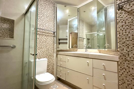 Apartamento para alugar com 3 quartos, 185m² em Copacabana, Rio de Janeiro