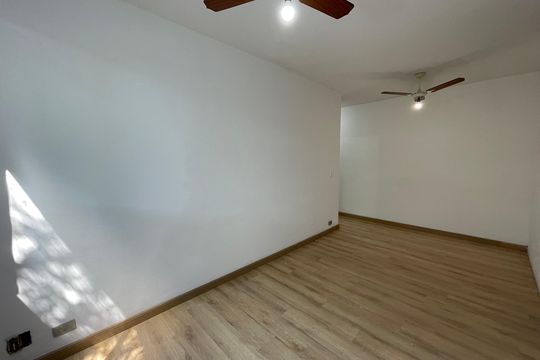 Sala de apartamento à venda com 2 quartos, 58m² em Vila São Silvestre (Zona Oeste), São Paulo