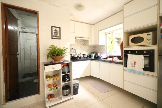 Cozinha de casa à venda com 4 quartos, 139m² em Jardim Celia (zona Sul), Diadema