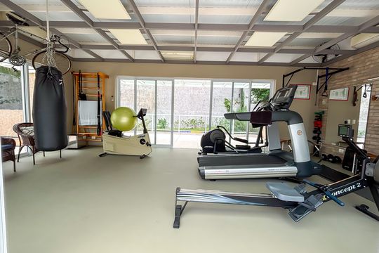Casa à venda com 3 quartos, 450m² em Sumaré, São Paulo
