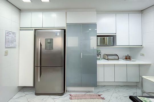 Casa à venda com 3 quartos, 450m² em Sumaré, São Paulo