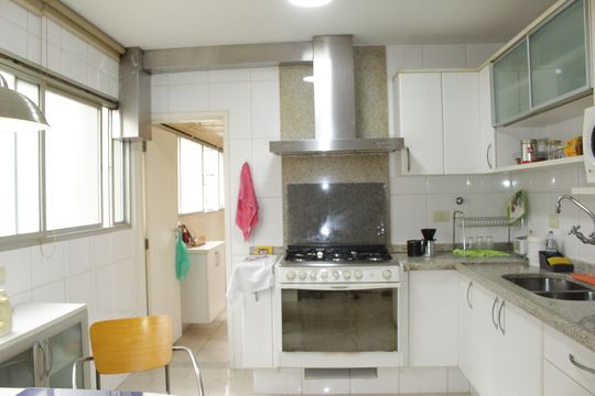 Apartamento à venda com 3 quartos, 151m² em Higienópolis, São Paulo