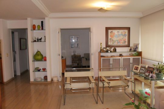 Apartamento à venda com 3 quartos, 151m² em Higienópolis, São Paulo