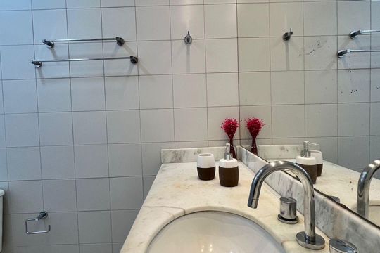 Banheiro da Suíte 2 de apartamento para alugar com 3 quartos, 112m² em Jardim Chapadão, Campinas