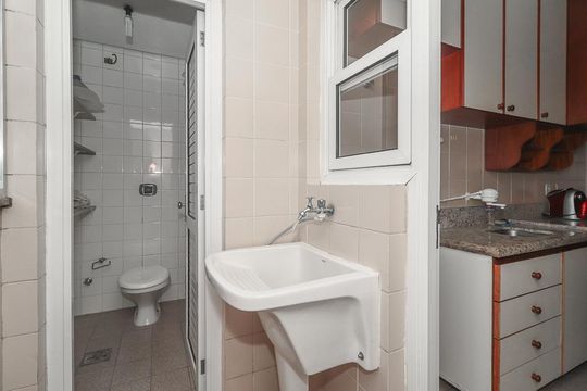 Área de Serviço de apartamento à venda com 2 quartos, 66m² em Passo D’areia, Porto Alegre