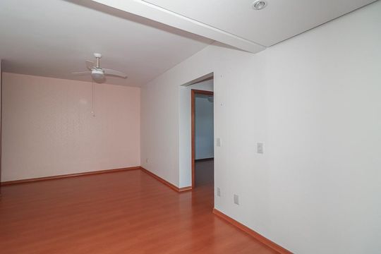 Sala de apartamento à venda com 2 quartos, 66m² em Passo D’areia, Porto Alegre