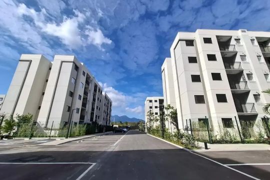 Fachada de apartamento à venda com 2 quartos, 52m² em Barra Olímpica, Rio de Janeiro