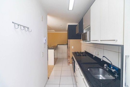 Cozinha de apartamento para alugar com 3 quartos, 82m² em São Geraldo, Porto Alegre