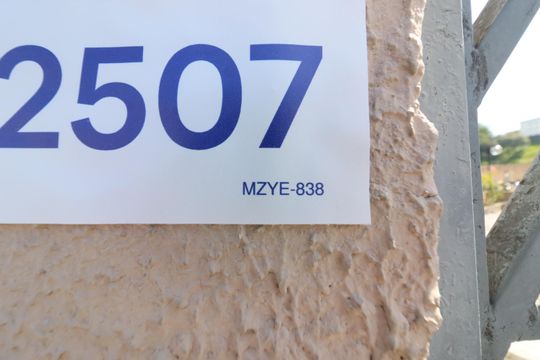 Placa  de apartamento à venda com 2 quartos, 63m² em Cidade das Flores, Osasco