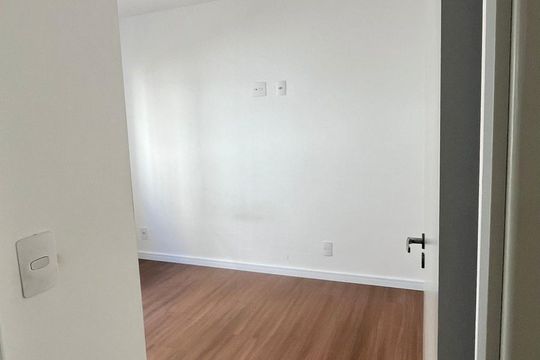 Quarto de apartamento para alugar com 2 quartos, 46m² em Roselândia, Cotia