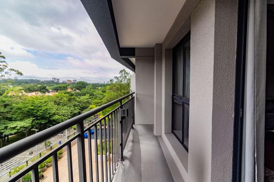 Varanda de apartamento à venda com 1 quarto, 36m² em Santo Amaro, São Paulo