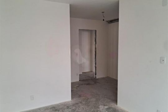 Apartamento à venda com 3 quartos, 150m² em Indianópolis, São Paulo