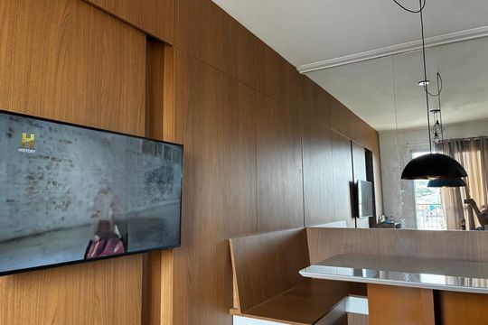 Sala de apartamento à venda com 2 quartos, 48m² em Vila Palmares, Santo André